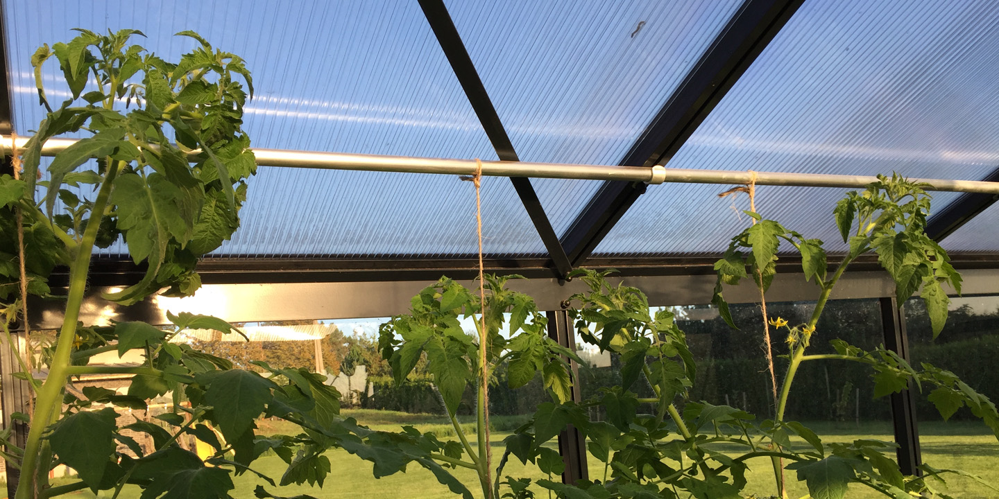 Aliuminio vamzdeliai siltnamiui gardenis