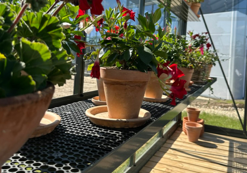 Greenhouse shelf aluminium 40 cm wide