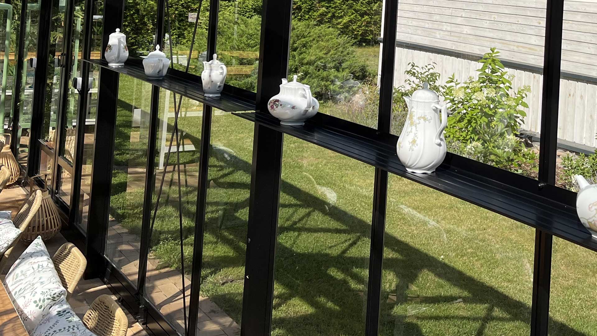 Aliuminė šiltnamio lentyna 20 cm dažyta | Gardenis