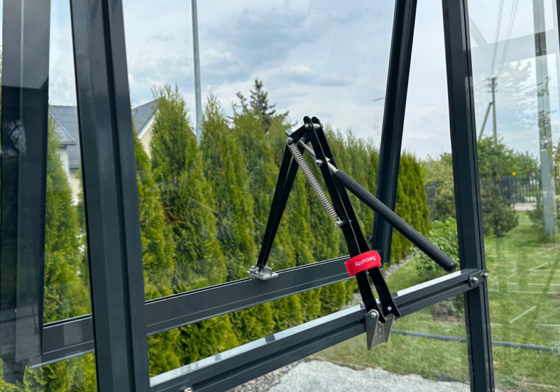 Automatinis šiltnamio langų atidarytuvas sklendė Gardenis Automatinis šiltnamio langų atidarytuvas Gardenis