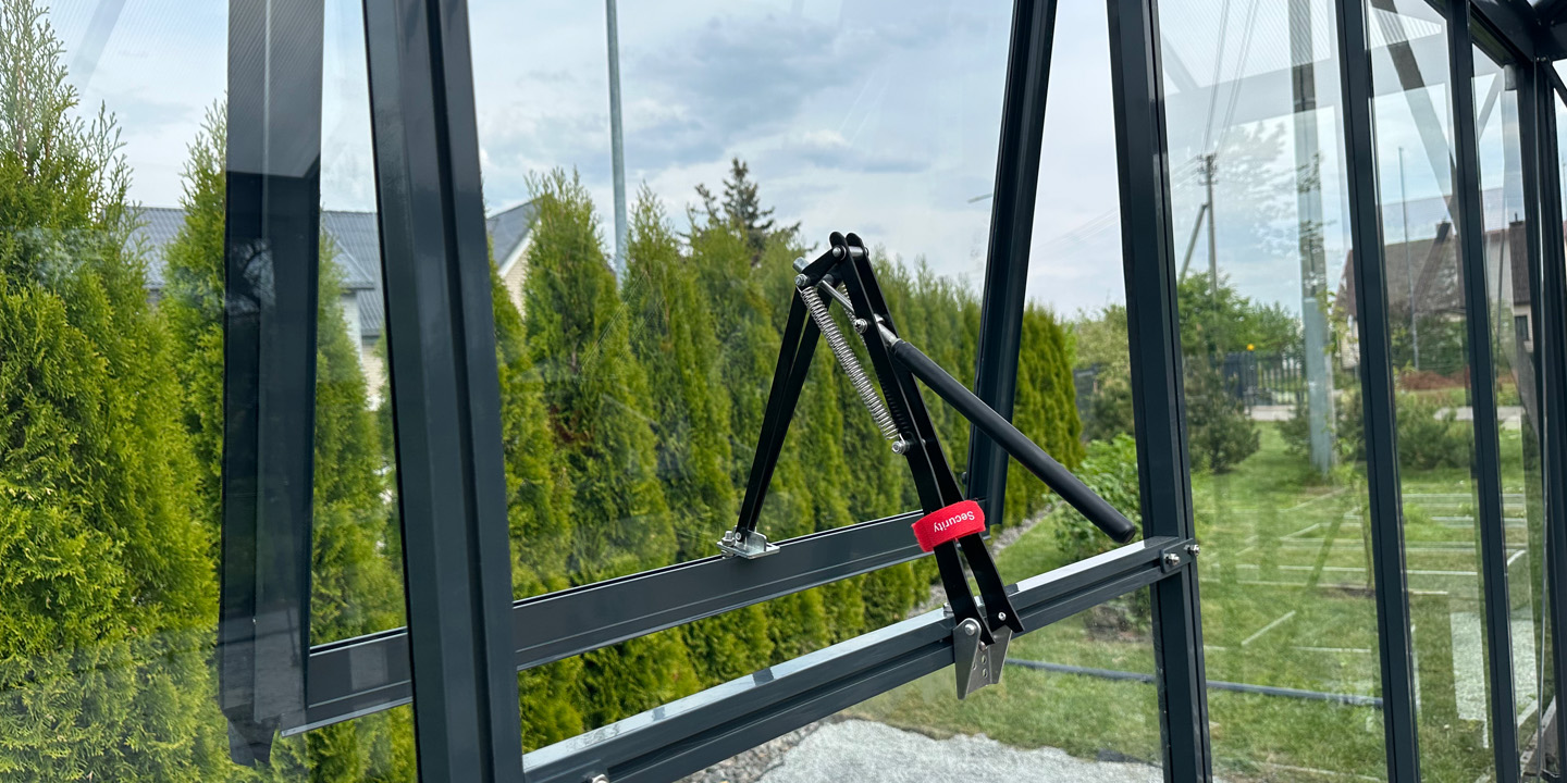 Automatinis šiltnamio langų atidarytuvas Gardenis