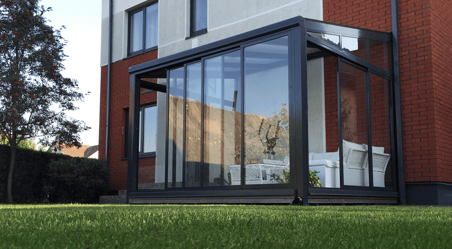 Rėminis terasų stiklinimas stiklinės verandos ALU FRAME Gardenis