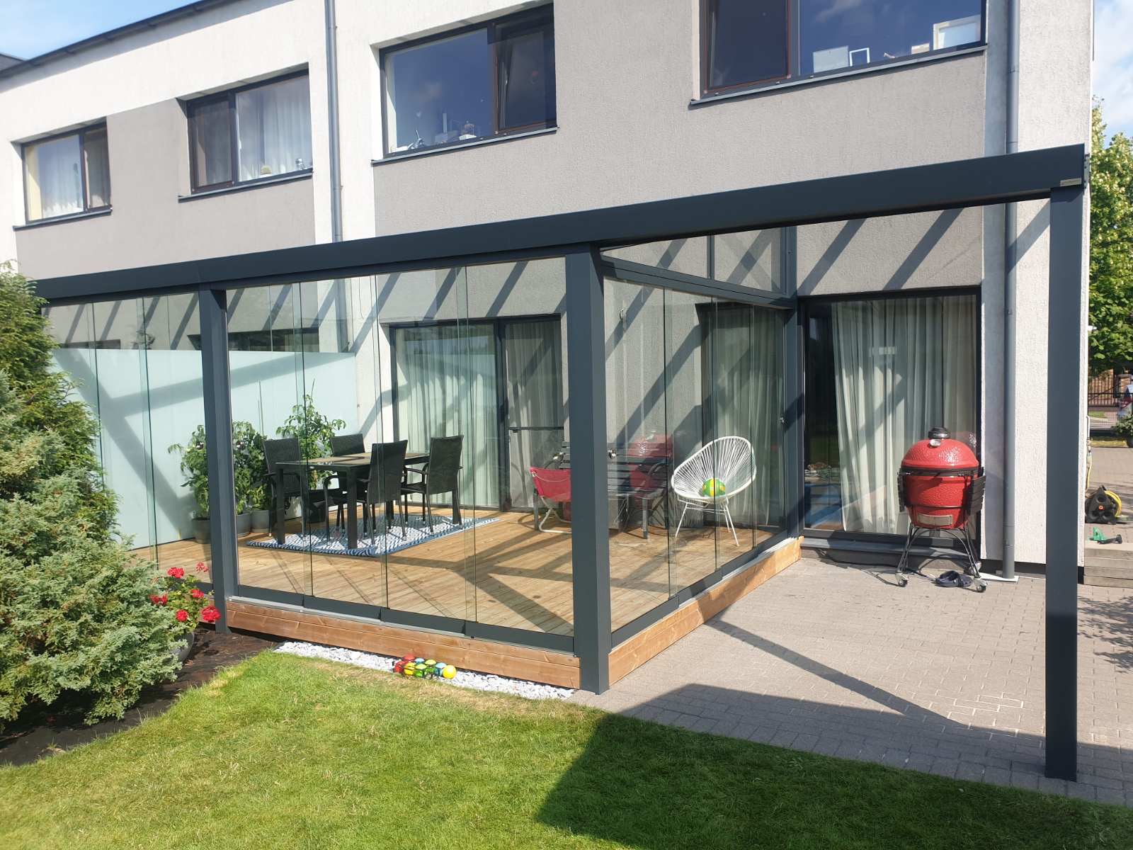 Verandų gamyba stiklinimas aliuminio konstrukcija Gardenis