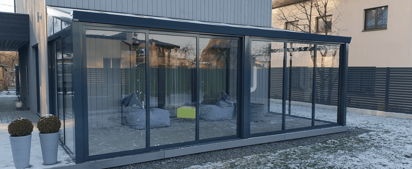 Stiklinės terasos rėminis stiklinimas ALU-FRAME terasos stiklinimo kaina