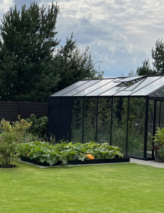 Aluminum greenhouse VENTUS tempered glass | Gardenis Aluminum greenhouse VENTUS tempered glass drivhus vinterhage växthus orangeri växthus aluminium kasvihuoneet orangeria udestuer kasvuhoone siltumnīcas ziemas dārzi gewächshäuser wintergärten orangerie szklarnia ogrodowa ogrody zimowe | Gardenis