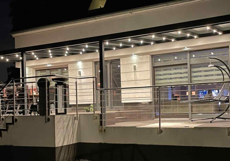 Patio-cover-structure-Solar-Roof-XS-Gardenis