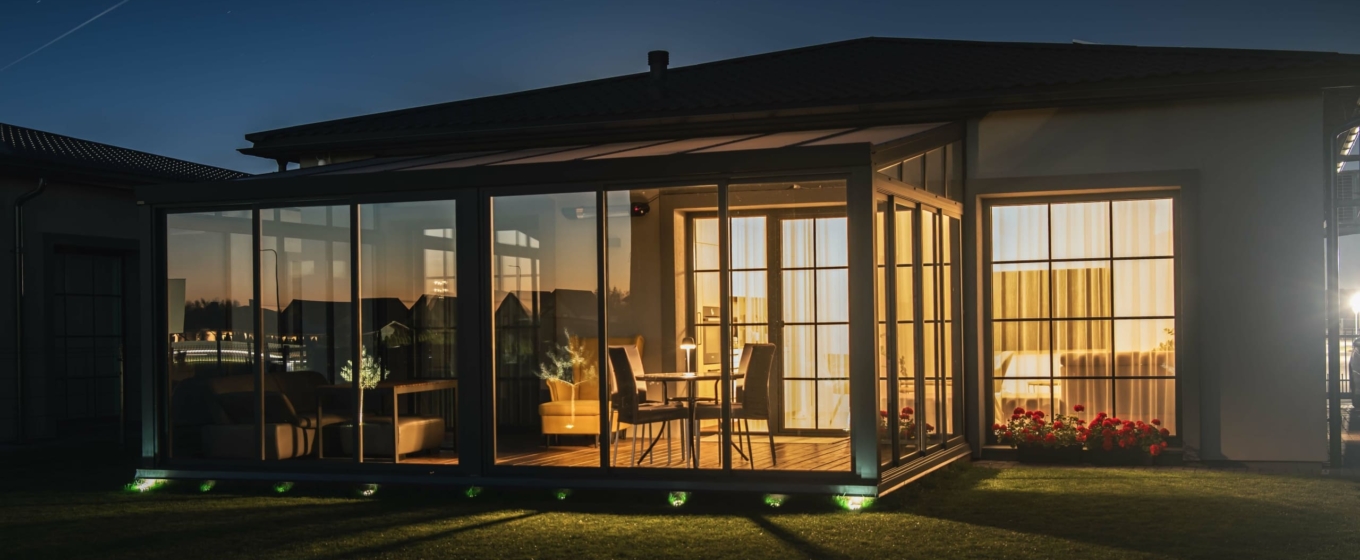 Veranda glass veranda patio glazing GARDENIS Veranda glass veranda patio glazing verandaer verandor terassilasitus veranda stiklaverandas terrassi klaasimine terrassenverglasung szklany taras GARDENIS